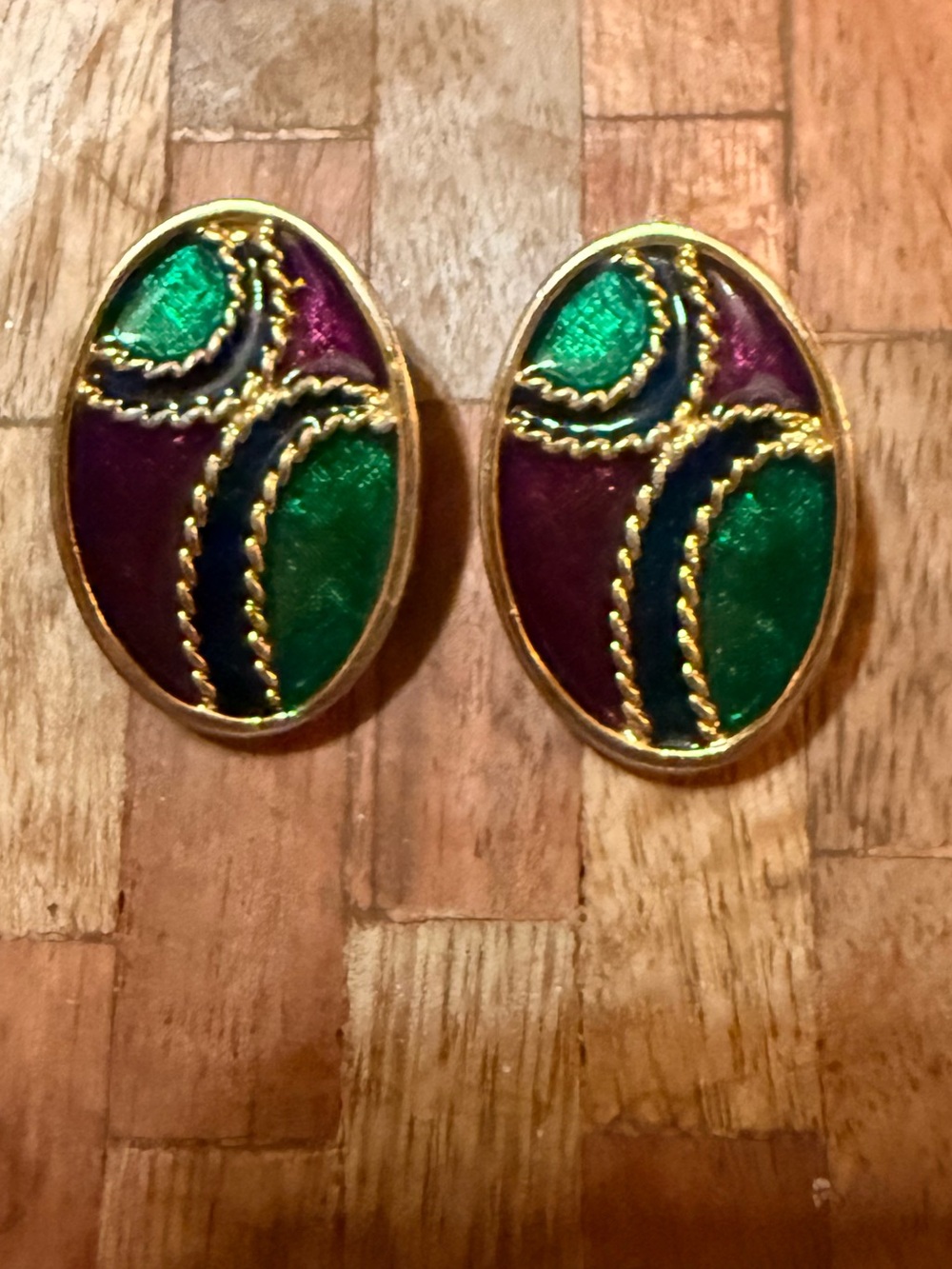 Vintage Clip On Earrings in Green & Purple